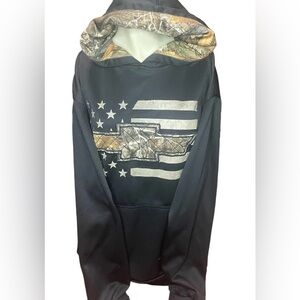 Realtree by Antler Creek Men's Chevy Logo Camo Flag Black Hoodie Hunting Medium